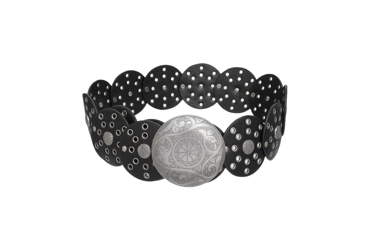 Black faux leather round-panel concho belt with silver-tone rivets and round buckle